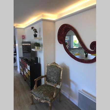 Fruitiers1 Apartment Saint-Denis  Bagian luar foto